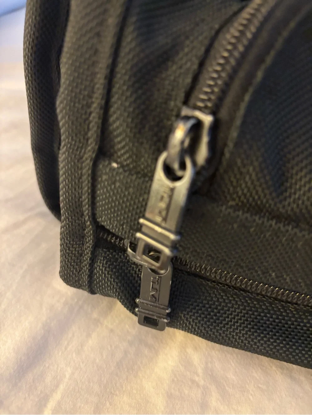 Black TUMI Duffel Bag - Versatile Travel & Gym Carry